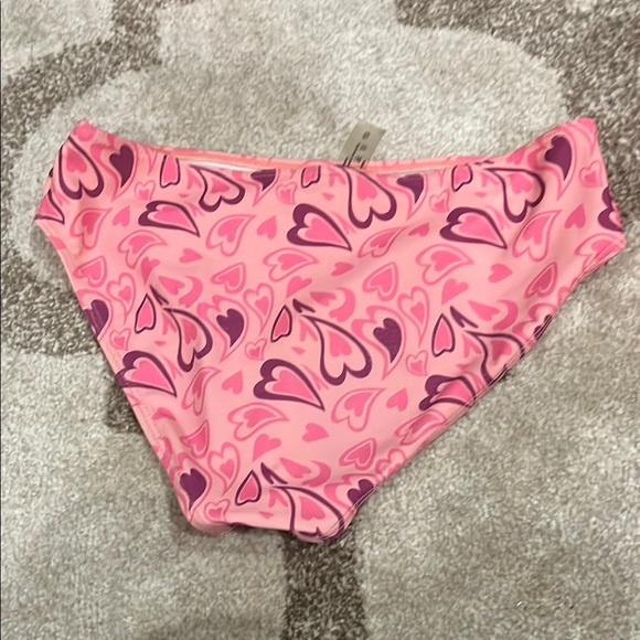Pink Heart Patterned Bikini Set - Picture 6 of 10